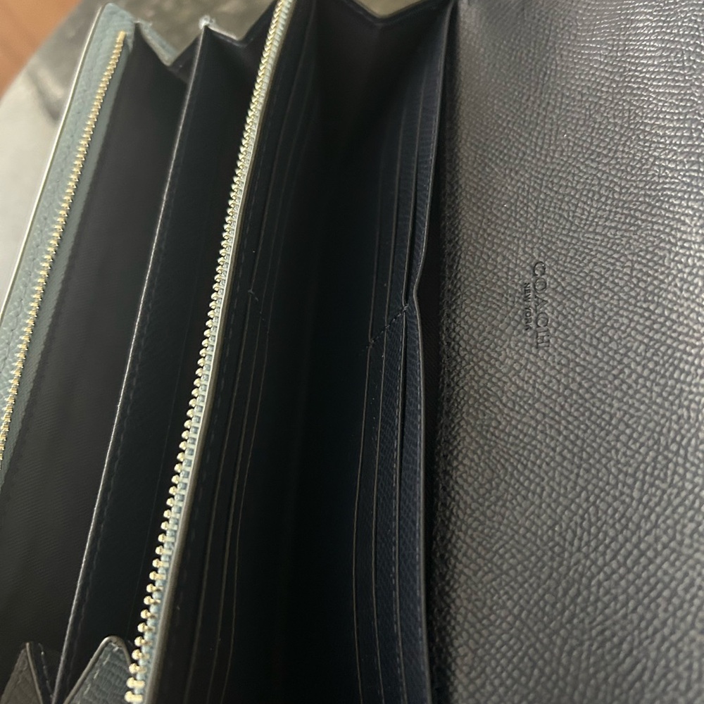 Coach Tricolor Envelope Wallet (Balck, Blue And Teal) Long - Picture 10 of 13